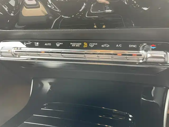 メルセデス・ベンツ ＣＬＡ１８０ AMGライン 愛知県 2021(令3)年 2.9万km マウンテングレー ワンオーナー/AMGライン/純正メーカーナビ/フルセグTV/バックカメラ/ETC/純正18インチAW/ハーフレザーシート/前席メモリー付きパワーシート/前席シートヒーター/ブルメスターサウンド/純正前後ドライブレコーダー/アクティブレーキーピングアシスト/アテンションアシスト/ブラインドスポットアシスト/レーンチェンジアシスト/アクティブステアリングアシスト/パークトロニック/レーダークルーズコントロール/純正フロアマット/LEDヘッドライト/取説、保証書/スペアキー