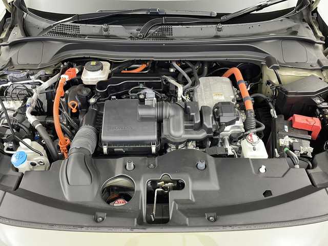 ホンダ ヴェゼル ハイブリッド e:HEV PLaY 岐阜県 2021(令3)年 2.5万km サンドカーキパール 純正9インチディスプレイオーディオ/Bluetooth/フルセグＴＶ/AppleCarPlay/AndroidAuto/パノラマルーフ/ワイヤレス充電器/ブラインドスポットインフォメーション/アダプティブクルーズコントロール/車線維持支援システム/パーキングセンサー/パワーテールゲート/シートーヒーター/ドライブレコーダー/ETC/ヒルディセントコントロール/パドルシフト/ステアリングリモコン/ヘッドライトレベライザー/オートLEDヘッドライト/純正フロアマット/純正18インチアルミホイール/純正ドアバイザー