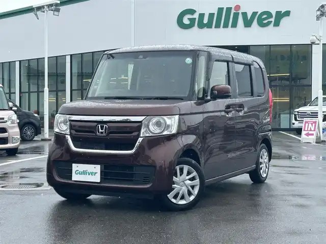 ホンダ Ｎ ＢＯＸ G L ホンダセンシング 愛媛県 2020(令2)年 8万km プレミアムアガットブラウンP 禁煙車/登録時走行距離：79944km/ビルトインETC/クルーズコントロール/エンジンスタートボタン/ディーラーOP純正ナビ/BT/DVD/CD/フルセグ/AM・FM/バックカメラ/衝突軽減ブレーキ/シートヒーター/ベンチシート/アームレスト/プッシュスタート