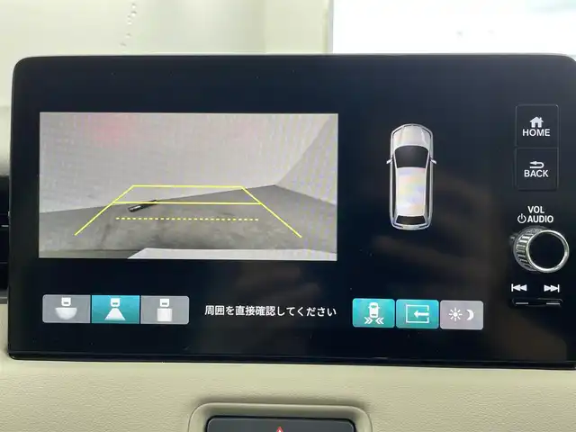 ホンダ ヴェゼル ハイブリッド e:HEV PLaY 愛知県 2022(令4)年 4.7万km サンドカーキパール ・パノラマルーフ/・ワイヤレス充電/・純正9インチナビ/・Bluetooth/・バックカメラ/・フルセグTV/・ホンダセンシング/・衝突被害軽減システム/・クルーズコントロール/・コーナーセンサー/・レーンキープアシスト/・オートライト/・オートマチックハイビーム/・パワーバックドア/・シートヒーター/・ドライブレコーダー/。ETC2.0/・フルフラットシート/・チップアップシート/プッシュスタート/・スマートキー/・スペアキー