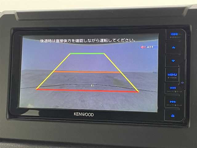 スズキ ジムニー XC 岡山県 2022(令4)年 3万km ブルーイッシュブラックパール3 社外7インチSDナビ/（CD/DVD/BT/フルセグTV）/バックカメラ/ステアリングスイッチ/クルーズコントロール/LEDヘッドライト/オートライト/前席シートヒーター/衝突軽減ブレーキ/オートエアコン/背面タイヤ/サイド＆カーテンSRS/チルトステアリング/D席シートリフター/新車保証書/取扱説明書/スペアキー×1
