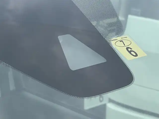 三菱 ｅＫクロス T 秋田県 2021(令3)年 8.7万km シルキーホワイト ４WD/LEDヘッドライト/純正ナビ/衝突軽減システム/フルセグ/全方位カメラ/純正アルミ/スマートキー/アイドリングストップ/コーナーセンサー/プッシュスタート/クルーズコントロール/ダウンヒルアシストコントロール/パーキングアシスト/ステアリングスイッチ/前席シートヒーター/ドライブレコーダー/ETC/純正フロアマット/純正ドアバイザー/オートライト/オートエアコン/パワーステアリング/パワーウィンドウ/横滑り防止/レベライザー/電動格納ウィンカーミラー/保証書/記録簿