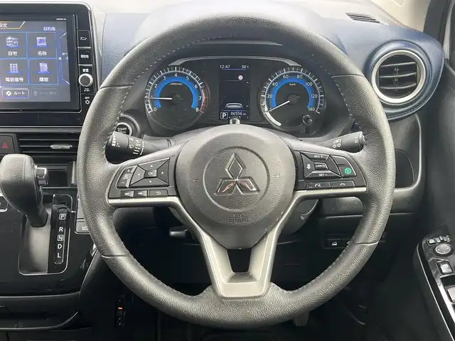 三菱 ｅＫクロス T 秋田県 2021(令3)年 8.7万km シルキーホワイト ４WD/LEDヘッドライト/純正ナビ/衝突軽減システム/フルセグ/全方位カメラ/純正アルミ/スマートキー/アイドリングストップ/コーナーセンサー/プッシュスタート/クルーズコントロール/ダウンヒルアシストコントロール/パーキングアシスト/ステアリングスイッチ/前席シートヒーター/ドライブレコーダー/ETC/純正フロアマット/純正ドアバイザー/オートライト/オートエアコン/パワーステアリング/パワーウィンドウ/横滑り防止/レベライザー/電動格納ウィンカーミラー/保証書/記録簿