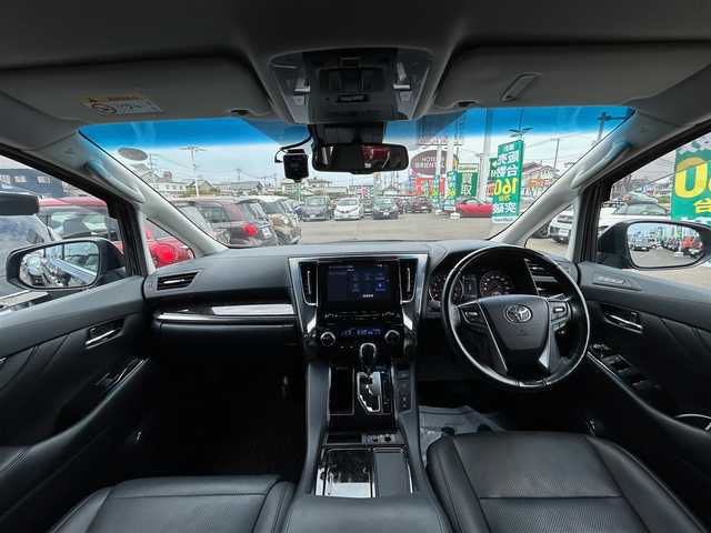 トヨタ アルファード S Cパッケージ 宮城県 2022(令4)年 5.1万km ブラック モデリスタエアロ（F/S/R）/モデリスタマフラー/ヒッチメンバー/セーフティセンス/・プリクラッシュセーフティ/・レーントレーシングアシスト/・ロードサインアシスト/・アダプティブハイビームシステム/・レーダークルーズコントロール（全車速追従機能付）/パーキングサポートブレーキ（前後方静止物）/純正12インチフリップダウンモニター/9インチディスプレイオーディオ/・ナビ機能付/・Bluetooth/・HDMI/バックカメラ/ビルトインETC/ドライブレコーダー/AC100V/100Wコンセント/パワーバックドア/両側パワースライドドア/合皮シート/シートヒーター/ベンチレーション/パワーシート（運転席メモリー機能付）/ウッドコンビステアリング/ステアリングヒーター/電動パーキングブレーキ/ブレーキホールド/3眼LEDヘッドランプ/スマートキー＆プッシュスタート/純正18インチAW/純正ドアバイザー/純正フロアマット/W/サイド/カーテンエアバッグ