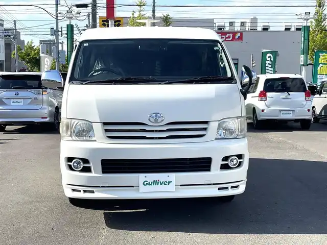 トヨタ ハイエース GL 道央・札幌 2010(平22)年 11.7万km ホワイト 4WD/キャンピング仕様/10人乗り/社外ナビ/フルセグTV/CD/DVD/MS/AM/FM/バックカメラ/パワースライドドア/リアテーブル/シートベッド/インバーター/サブバッテリー/FFヒーター/冷蔵庫/ドラレコ（前方タイプ）/ETC/社外15インチAW/ヒッチメンバー/室内フルカーテン/リモコンキー/スペアキー/社外エンジンスターター/保証書/取扱説明書