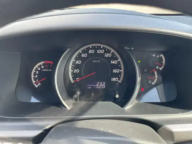 トヨタ ハイエース GL 道央・札幌 2010(平22)年 11.7万km ホワイト 4WD/キャンピング仕様/10人乗り/社外ナビ/フルセグTV/CD/DVD/MS/AM/FM/バックカメラ/パワースライドドア/リアテーブル/シートベッド/インバーター/サブバッテリー/FFヒーター/冷蔵庫/ドラレコ（前方タイプ）/ETC/社外15インチAW/ヒッチメンバー/室内フルカーテン/リモコンキー/スペアキー/社外エンジンスターター/保証書/取扱説明書