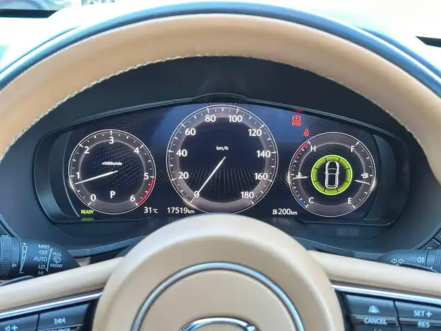 マツダ ＣＸ－６０ XD HV プレミアムスポーツ 宮城県 2023(令5)年 1.8万km ロジウムホワイトプレミアムメタリック BOSEサウンドシステム/パノラマサンルーフ/スマートブレーキサポート/誤発進抑制制御/車線逸脱警報システム/降車支援機能付ブラインドスポットモニタリング/レーンキープアシストシステム/緊急時車線維持支援システム/接近車両検知（前側方/後側方）/レーダークルーズコントロール/クルージングトラフィックサポート/コーナーセンサー/ドライバー異常時対応システム/ヘッドアップディスプレイ/シースルービュー機能付360度ビューモニター/12.3インチセンターディスプレイ/・Bluetooth/・AppleCarPlay/AndroidAuto/・フルセグTV/・USB/HDMI/ワイヤレス充電/ハンズフリーパワーバックドア/ハーフレザーシート/シートヒーター／ベンチレーション/パワーシート（運転席メモリー機能付）/ステアリングヒーター/電動パーキングブレーキ/ブレーキホールド/アダプティブLEDヘッドランプ/スマートキー＆プッシュスタート/電動格納ミラー/純正20インチAW/純正ラバーマット/W/サイド/カーテンエアバッグ