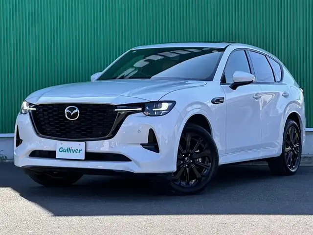 マツダ ＣＸ－６０ XD HV プレミアムスポーツ 宮城県 2023(令5)年 1.8万km ロジウムホワイトプレミアムメタリック BOSEサウンドシステム/パノラマサンルーフ/スマートブレーキサポート/誤発進抑制制御/車線逸脱警報システム/降車支援機能付ブラインドスポットモニタリング/レーンキープアシストシステム/緊急時車線維持支援システム/接近車両検知（前側方/後側方）/レーダークルーズコントロール/クルージングトラフィックサポート/コーナーセンサー/ドライバー異常時対応システム/ヘッドアップディスプレイ/シースルービュー機能付360度ビューモニター/12.3インチセンターディスプレイ/・Bluetooth/・AppleCarPlay/AndroidAuto/・フルセグTV/・USB/HDMI/ワイヤレス充電/ハンズフリーパワーバックドア/ハーフレザーシート/シートヒーター／ベンチレーション/パワーシート（運転席メモリー機能付）/ステアリングヒーター/電動パーキングブレーキ/ブレーキホールド/アダプティブLEDヘッドランプ/スマートキー＆プッシュスタート/電動格納ミラー/純正20インチAW/純正ラバーマット/W/サイド/カーテンエアバッグ