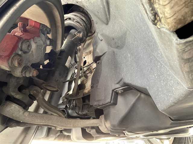 メルセデス・ベンツ ＳＬＫ２００ レーダーセーフティエディション 滋賀県 2013(平25)年 5.3万km ポーラホワイト ガソリン/2WD/AT/オープン/マジックスカイルーフ/WALD製アルミホイール純正ナビ/【CD/フルセグ/Bluetooth】/ETC/バックカメラ/プリクラッシュブレーキアシスト/レーンキープアシスト/クルーズコントロール/横滑り防止装置/コーナーセンサー/BSM/アテンションアシスト/運転席・助手席メモリー付きパワーシート/運転席・助手席シートヒーター/レザーシート/電動格納ミラー/電動パーキング/革巻きステアリング/ステアリングスイッチ/パドルシフト/オートライト/LEDヘッドライト/フルオートエアコン/スペアキー/リモコンキー