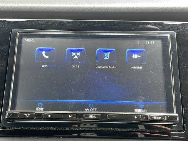 ホンダ フィット e:HEVベーシック 長野県 2023(令5)年 4.9万km プラチナホワイトパール ４WD/ホンダセンシング /社外メモリナビ/バックカメラ/ドライブレコーダー/コーナーセンサー/クルーズコントロール/LEDヘッドライト/スマートキー