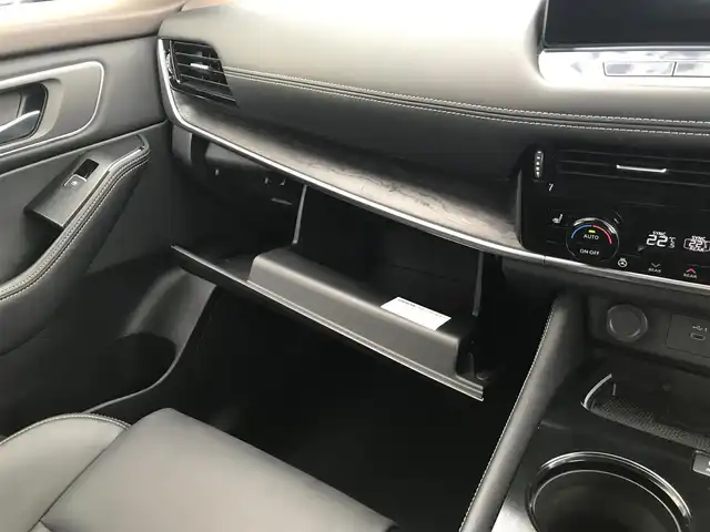 日産 エクストレイル G e－4ORCE 富山県 2024(令6)年 1.5万km シェルブロンドM 4WD/ワンオーナー/純正ナビ/フルセグTV/Bluetooth/全周囲カメラ/デジタルインナーミラー/ドライブレコーダー/衝突被害軽減ブレーキ/コーナーセンサー/レーンキープアシスト/ブラインドスポットモニター/プロパイロット/レーダークルーズコントロール/レザーシート/メモリー付パワーシート/電動リアゲート/ETC2.0