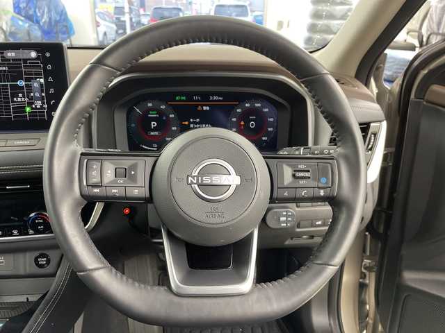 日産 エクストレイル G e－4ORCE 道央・札幌 2024(令6)年 1.5万km シェルブロンドM ・4WD/・ワンオーナー/・純正ディスプレイオーディオ  フルセグ/BT/USB/HDMI/・全周囲カメラ/・デジタルインナーミラー/・リアトラフィックモニター/・ドライブレコーダー/・純正エンジンスターター/・衝突被害軽減ブレーキ/・コーナーセンサー/・レーンキープアシスト/・ブラインドスポットモニター/・プロパイロット/・レーダークルーズコントロール/・レザーシート/・メモリー付パワーシート/・電動リアゲート/・ETC2.0/・ドアバイザー/・アダプティブLEDヘッドライト