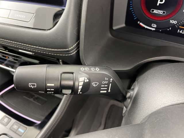 日産 エクストレイル G e－4ORCE 道央・札幌 2024(令6)年 1.5万km シェルブロンドM ・4WD/・ワンオーナー/・純正ディスプレイオーディオ  フルセグ/BT/USB/HDMI/・全周囲カメラ/・デジタルインナーミラー/・リアトラフィックモニター/・ドライブレコーダー/・純正エンジンスターター/・衝突被害軽減ブレーキ/・コーナーセンサー/・レーンキープアシスト/・ブラインドスポットモニター/・プロパイロット/・レーダークルーズコントロール/・レザーシート/・メモリー付パワーシート/・電動リアゲート/・ETC2.0/・ドアバイザー/・アダプティブLEDヘッドライト