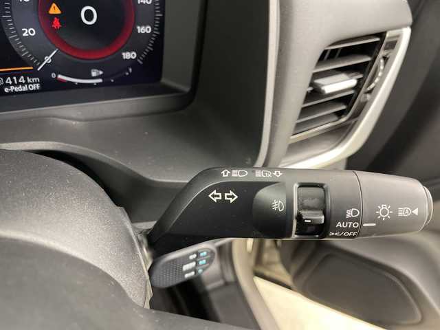 日産 エクストレイル G e－4ORCE 道央・札幌 2024(令6)年 1.5万km シェルブロンドM ・4WD/・ワンオーナー/・純正ディスプレイオーディオ  フルセグ/BT/USB/HDMI/・全周囲カメラ/・デジタルインナーミラー/・リアトラフィックモニター/・ドライブレコーダー/・純正エンジンスターター/・衝突被害軽減ブレーキ/・コーナーセンサー/・レーンキープアシスト/・ブラインドスポットモニター/・プロパイロット/・レーダークルーズコントロール/・レザーシート/・メモリー付パワーシート/・電動リアゲート/・ETC2.0/・ドアバイザー/・アダプティブLEDヘッドライト