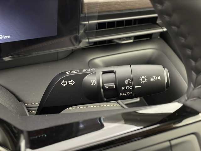 日産 セレナ e－パワー ハイウェイスター V 栃木県 2025(令7)年 0.1千km プリズムホワイト 登録済み未使用車/禁煙車/プロパイロット（ナビリンク機能付）/プロパイロット緊急停止支援システム（SOSコール機能付）/インテリジェントクルーズコントロール/レーンキープアシスト/e-Pedal/NissanConnectナビゲーションシステム/・AM/FM/フルセグ/BT/HDMI/AppleCarPlay/アドバンスドドライブアシストディスプレイ（12.3インチカラーディスプレイ）/統合型インターフェースディスプレイ/両側電動スライドドア/インテリジェント アラウンドビューモニター/インテリジェント ルームミラー/アダプティブLEDヘッドライトシステム/ワイヤレス充電器/ビルトインETC2.0/前後ドライブレコーダー（ナビ連動型）/電動パーキング/保証書/取扱説明書