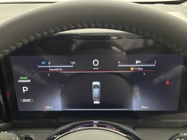 日産 セレナ e－パワー ハイウェイスター V 栃木県 2025(令7)年 0.1千km プリズムホワイト 登録済み未使用車/禁煙車/プロパイロット（ナビリンク機能付）/プロパイロット緊急停止支援システム（SOSコール機能付）/インテリジェントクルーズコントロール/レーンキープアシスト/e-Pedal/NissanConnectナビゲーションシステム/・AM/FM/フルセグ/BT/HDMI/AppleCarPlay/アドバンスドドライブアシストディスプレイ（12.3インチカラーディスプレイ）/統合型インターフェースディスプレイ/両側電動スライドドア/インテリジェント アラウンドビューモニター/インテリジェント ルームミラー/アダプティブLEDヘッドライトシステム/ワイヤレス充電器/ビルトインETC2.0/前後ドライブレコーダー（ナビ連動型）/電動パーキング/保証書/取扱説明書