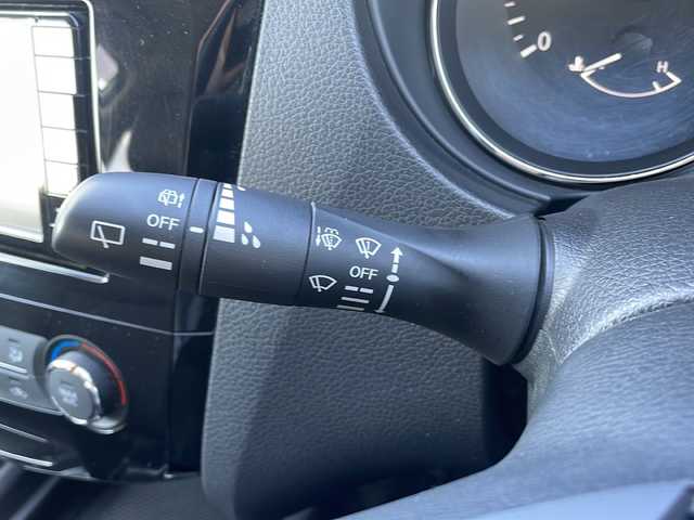 日産 エクストレイル 20S 青森県 2017(平29)年 8.9万km ブリリアントホワイトパール 社外SDナビ・フルセグTV/CD・DVD・Bluetooth・SD/バックカメラ/エマージェンシーブレーキ/横滑り防止システム/フロント・バックソナー/ステアリングリモコン/ETC/LEDヘッドライト/LEDフォグランプ/社外17インチアルミ/スペアキー/保証書・取扱書