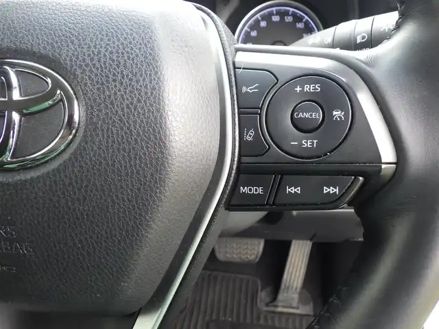 トヨタ ハリアー ハイブリッド S 千葉県 2020(令2)年 5.4万km ホワイトパールクリスタルシャイン Toyota Safety Sense/・プリクラッシュセーフティ/・レーンディパーチャーアラート/・オートハイビーム/・レーダークルーズコントロール/・ブラインドスポットモニター/モデリスタエアロ/純正コネクティッドナビ/地デジTV/【Bluetooth接続】/バックカメラ/ドライブレコーダー（前後撮影）/革巻きステアリング/ステアリングスイッチ/ETC/LEDヘッドライト/ウインカーミラー/クリアランスソナー/社外17インチアルミホイル/サイド/カーテンエアバッグ/スマートキー