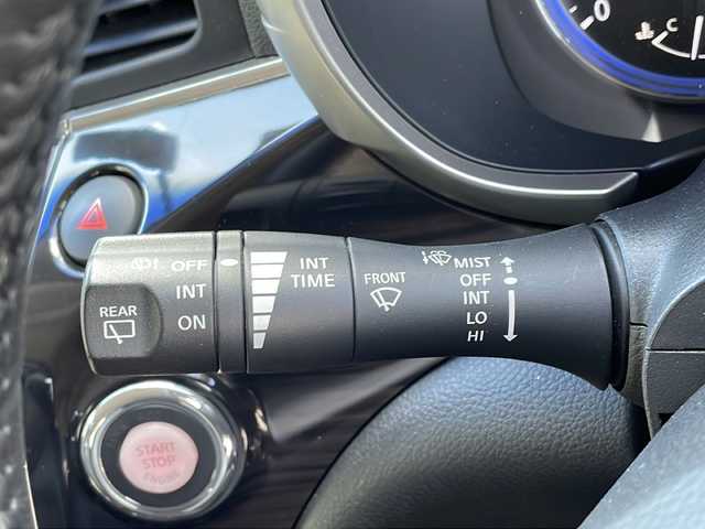 日産 エルグランド 250HWS S アーバンクロム 新潟県 2015(平27)年 6.5万km ファントムブラック 4ＷＤ/ディーラー純正ＳＤナビ/フルセグＴＶ/Bluetooth接続/両側パワースライドドア/純正フリップダウンモニター/クルーズコントロール/バックカメラ/パワーバックドア/ハーフレザーシート/ＬＥＤヘッドライト/ＬＥＤフォグランプ/ビルトインETC/ウインカーミラー/１８インチ純正アルミホイール/プッシュスタート/インテリジェントキー