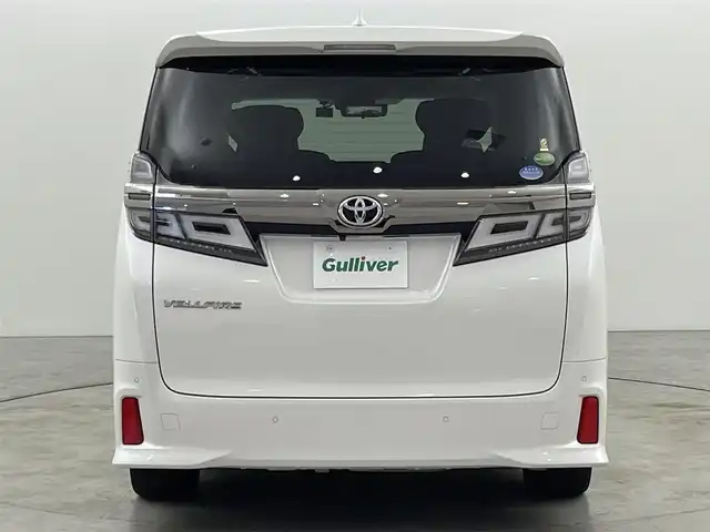 トヨタ ヴェルファイア Z Gエディション 福岡県 2018(平30)年 5.1万km ホワイトパールクリスタルシャイン Ｗサンルーフ　/後席モニター　/純正１０型ナビ／バックカメラ　/デジタルインナーミラー　/ビルトインETC　/前方ドライブレコーダー　/トヨタセーフティセンス　/レーダークルーズコントロール　/コーナーセンサー　/衝突軽減ブレーキ　/レーンキープ　/アクセル踏み間違い防止　/両側電動スライドドア　/パワーバックドア　/シートメモリー付きパワーシート　/シートベンチレーション／ヒーター　/オートマチックハイビーム　/3眼ＬＥＤヘッドライト　/純正１８インチアルミホイール