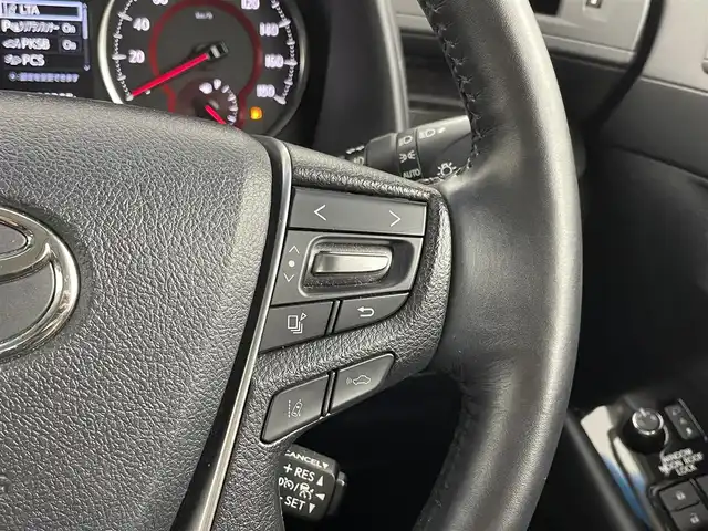 トヨタ ヴェルファイア Z Gエディション 福岡県 2018(平30)年 5.1万km ホワイトパールクリスタルシャイン Ｗサンルーフ　/後席モニター　/純正１０型ナビ／バックカメラ　/デジタルインナーミラー　/ビルトインETC　/前方ドライブレコーダー　/トヨタセーフティセンス　/レーダークルーズコントロール　/コーナーセンサー　/衝突軽減ブレーキ　/レーンキープ　/アクセル踏み間違い防止　/両側電動スライドドア　/パワーバックドア　/シートメモリー付きパワーシート　/シートベンチレーション／ヒーター　/オートマチックハイビーム　/3眼ＬＥＤヘッドライト　/純正１８インチアルミホイール