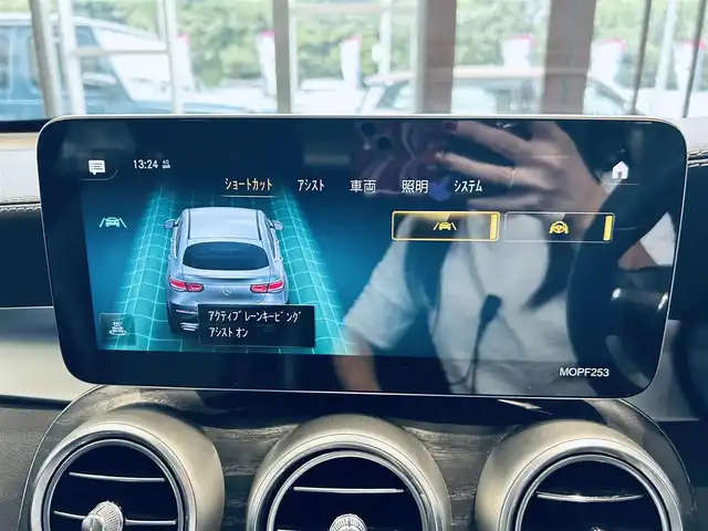 メルセデス・ベンツ ＧＬＣ２２０ d 4マチック クーペ ナイトED 大阪府 2020(令2)年 2.8万km オブシディアンブラック 100台限定/レーダーセーフティP/サンルーフ/純正ナビ/TV/360度カメラ/純正19インチAW/LEDヘッドライト/アンビエントライト/電動リアゲート/ＡＣＣ/ブラインドスポット/黒革/メモリ付きパワーシート/シートヒーター/ワイヤレス充電