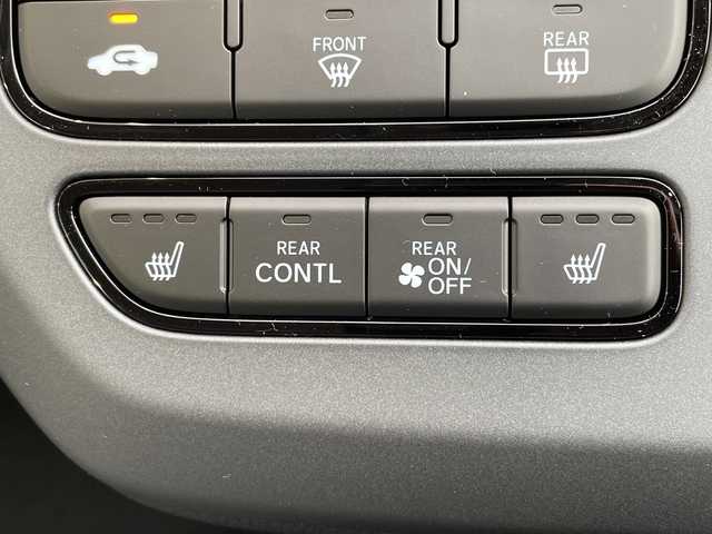 ホンダ フリード ハイブリット e:HEV AIR EX 愛知県 2025(令7)年 0.1千km プラチナホワイトパール 登録済未使用車/純正9型ディスプレイオーディオナビ/両側パワースライドドア/レーダークルーズコントロール/シートヒーター/バックカメラ/コーナーセンサー/純正アルミホイール/ブラインドスポットモニター/LEDヘッドライト/オートマチックハイビーム/衝突軽減システム/フルセグ/Bluetooth/ステアリングスイッチ/スマートキー/プッシュスタート