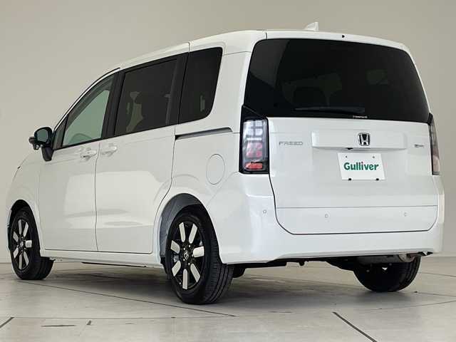 ホンダ フリード ハイブリット e:HEV AIR EX 愛知県 2025(令7)年 0.1千km プラチナホワイトパール 登録済未使用車/純正9型ディスプレイオーディオナビ/両側パワースライドドア/レーダークルーズコントロール/シートヒーター/バックカメラ/コーナーセンサー/純正アルミホイール/ブラインドスポットモニター/LEDヘッドライト/オートマチックハイビーム/衝突軽減システム/フルセグ/Bluetooth/ステアリングスイッチ/スマートキー/プッシュスタート