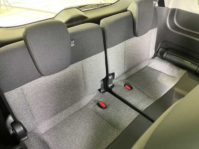 ホンダ フリード ハイブリット e:HEV AIR EX 愛知県 2025(令7)年 0.1千km プラチナホワイトパール 登録済未使用車/純正9型ディスプレイオーディオナビ/両側パワースライドドア/レーダークルーズコントロール/シートヒーター/バックカメラ/コーナーセンサー/純正アルミホイール/ブラインドスポットモニター/LEDヘッドライト/オートマチックハイビーム/衝突軽減システム/フルセグ/Bluetooth/ステアリングスイッチ/スマートキー/プッシュスタート