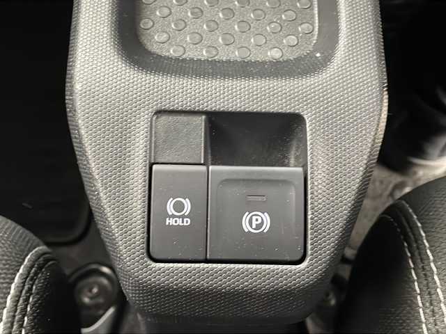 ダイハツ タフト G ダーククロムベンチャー 熊本県 2023(令5)年 2.6万km シャイニングホワイトパール 社外ＳＤナビＤＴＶ（CN-E330D）/・CD/DVD/BT/ＳＤ/フルセグ/バックカメラ/前後ドライブレコーダー/LEDヘッドライト/フォグ/ＥＴＣ/ステアリングスイッチ/シートヒーター/スマートアシスト/・全車速追従機能付ACC/・LKC（レーンキープコントロール）/・ふらつき警報/・路側逸脱警報機能/・車線逸脱警報機能/・車線逸脱抑制制御機能/マット/バイザー/スマートキー/スペアキー×１