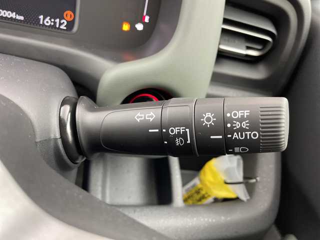 ホンダ フリード ハイブリット e:HEV クロスター 熊本県 2025(令7)年 0.1千km クリスタルブラックパール 未使用車　/ホンダコネクト９型ナビ（ＴＶ／ＢＴ）　/ホンダセンシング　/ＢＳＭ　/レーダークルーズコントロール/シートヒーター　/両側電動パワスラ/バックカメラ　/コーナーセンサー　/純正LEDヘッドライト/フォグランプ/純正アルミホイール15インチ/サーキュレーター　/スマートキー　/スペアキー　/ＵＳＢ