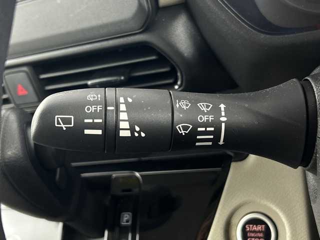 日産 ルークス X 愛知県 2025(令7)年 0.7万km ホワイトパール 禁煙車/７インチディスプレイオーディオ/（Bluetooth/ＡＭ/ＦＭ/CD/DVD）/全方位カメラ/エマージェンシーブレーキ/レーンキープアシスト/オートマチックハイビーム/コーナーセンサー/ＥＴＣ/片側パワスライドドア/アイドリングストップ/スマートキー/プッシュスタート/ＬＥＤヘッドライト/オートライト/横滑り防止装置/電動格納ミラー