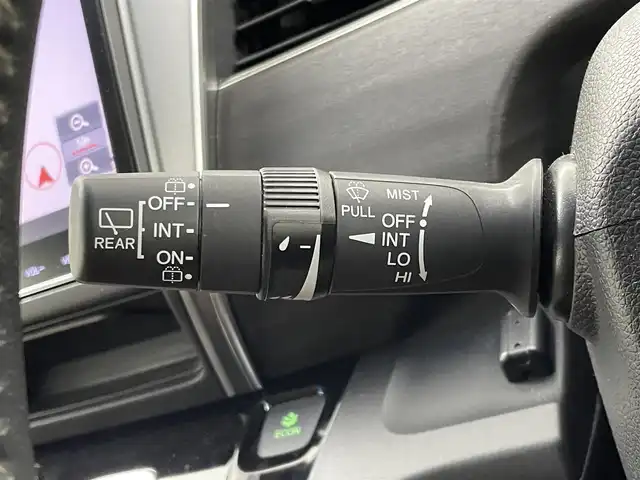 ホンダ フリード ハイブリット EX 埼玉県 2017(平29)年 6.3万km ホワイトオーキッドパール 純正ナビ/・FM/・AM/・フルセグTV/・CD/・DVD/・MusicRack/・SD/主要装備/・バックカメラ/・追従機能付クルーズコントロール/・ＥＴＣ/・ドライブレコーダー/・サイドカーテンエアバッグ/・衝突被害軽減システム/(ホンダセンシング)/・両側パワースライドドア/・コーナーセンサー/・１００Ｖ電源/・横滑り防止装置/・LEDヘッドライト/・レーンキープアシスト/・シートカバー/・純正15AW