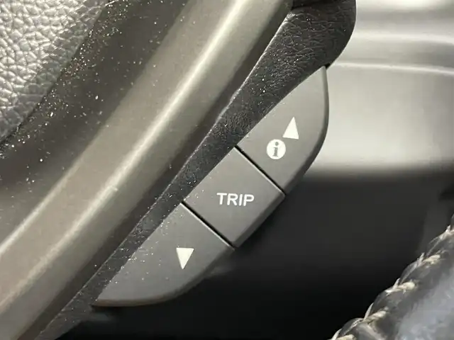 ホンダ フリード ハイブリット EX 埼玉県 2017(平29)年 6.3万km ホワイトオーキッドパール 純正ナビ/・FM/・AM/・フルセグTV/・CD/・DVD/・MusicRack/・SD/主要装備/・バックカメラ/・追従機能付クルーズコントロール/・ＥＴＣ/・ドライブレコーダー/・サイドカーテンエアバッグ/・衝突被害軽減システム/(ホンダセンシング)/・両側パワースライドドア/・コーナーセンサー/・１００Ｖ電源/・横滑り防止装置/・LEDヘッドライト/・レーンキープアシスト/・シートカバー/・純正15AW