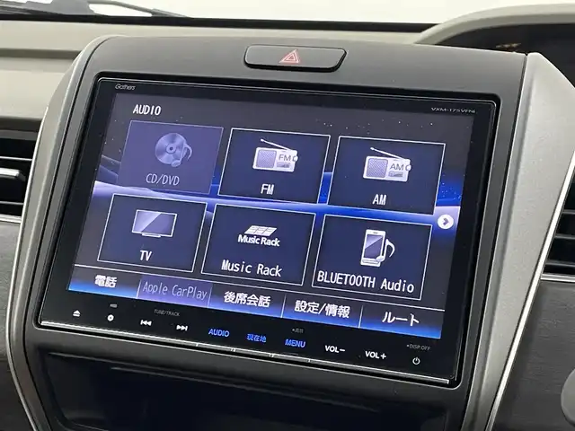 ホンダ フリード ハイブリット EX 埼玉県 2017(平29)年 6.3万km ホワイトオーキッドパール 純正ナビ/・FM/・AM/・フルセグTV/・CD/・DVD/・MusicRack/・SD/主要装備/・バックカメラ/・追従機能付クルーズコントロール/・ＥＴＣ/・ドライブレコーダー/・サイドカーテンエアバッグ/・衝突被害軽減システム/(ホンダセンシング)/・両側パワースライドドア/・コーナーセンサー/・１００Ｖ電源/・横滑り防止装置/・LEDヘッドライト/・レーンキープアシスト/・シートカバー/・純正15AW