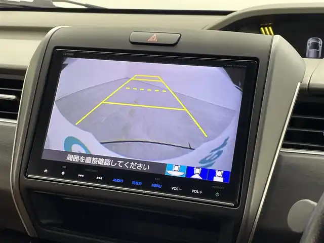 ホンダ フリード ハイブリット EX 埼玉県 2017(平29)年 6.3万km ホワイトオーキッドパール 純正ナビ/・FM/・AM/・フルセグTV/・CD/・DVD/・MusicRack/・SD/主要装備/・バックカメラ/・追従機能付クルーズコントロール/・ＥＴＣ/・ドライブレコーダー/・サイドカーテンエアバッグ/・衝突被害軽減システム/(ホンダセンシング)/・両側パワースライドドア/・コーナーセンサー/・１００Ｖ電源/・横滑り防止装置/・LEDヘッドライト/・レーンキープアシスト/・シートカバー/・純正15AW