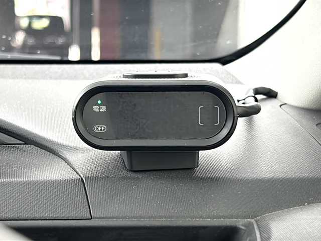 トヨタ アクア S 愛知県 2016(平28)年 2万km ライムホワイトパールクリスタルシャイン 純正SDナビ（Bluetooth・フルセグテレビ・CD・DVD）/バックカメラ/ワンオーナー/ビルトインETC/ドライブレコーダー/ヘッドライトレベライザー/車両接近通報装置/スマートキー・プッシュスタート