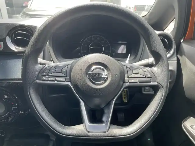 日産 ノート e－パワー ニスモ 滋賀県 2018(平30)年 5.6万km プレミアムコロナオレンジ/スーパーブラック 2トーン 禁煙車/純正ナビ/（CD/DVD/BT/SD/AM/FM/AUX/フルセグ）/全方位カメラ/インテリジェントルームミラー/ETC/衝突被害軽減ブレーキ/レーダークルーズコントロール/横滑り防止装置/レーンキープアシスト/オートライト/ステアリングスイッチ/コーナーセンサー