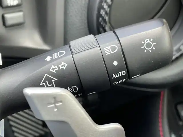トヨタ ８６ GT 東京都 2020(令2)年 1.8万km クリスタルホワイトパール ガソリン/2WD(FR)/6速AT/純正7インチナビ/（AM/FM/CD/DVD/Bluetooth/フルセグTV）/バックカメラ/ドライブレコーダー/ETC/安全装備/・ビークルダイナミクスコントロール/・クルーズコントロール/・アンチロックブレーキシステム/装備/・ハーフレザーシート/・パドルシフト/・ステアリングスイッチ/・革巻きステアリング/・オートエアコン/・オートライトシステム/・LEDヘッドライト/・電動格納ミラー/・社外18インチAW【エンケイ　GTC01RR】/・BLIT車高調/・柿本改マフラー/・パイオニアサブウーファー/・純正フロアマット/・スマートキー/・スペアキー
