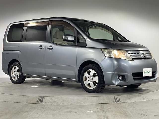 日産 セレナ 20G 福岡県 2008(平20)年 10.1万km クールアイアン Ｂｌｕｅｔｏｏｔｈ/バックカメラ/ウォークインスルー/ＥＴＣ/ワンセグ/スペアキー/純正アルミホイール/３列シート/両側パワースライドドア/前後ドライブレコーダー/リモコンキー/クリーンイオン