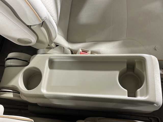 日産 セレナ 20G 福岡県 2008(平20)年 10.1万km クールアイアン Ｂｌｕｅｔｏｏｔｈ/バックカメラ/ウォークインスルー/ＥＴＣ/ワンセグ/スペアキー/純正アルミホイール/３列シート/両側パワースライドドア/前後ドライブレコーダー/リモコンキー/クリーンイオン