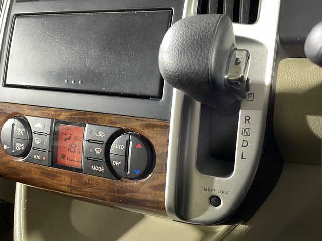 日産 セレナ 20G 福岡県 2008(平20)年 10.1万km クールアイアン Ｂｌｕｅｔｏｏｔｈ/バックカメラ/ウォークインスルー/ＥＴＣ/ワンセグ/スペアキー/純正アルミホイール/３列シート/両側パワースライドドア/前後ドライブレコーダー/リモコンキー/クリーンイオン