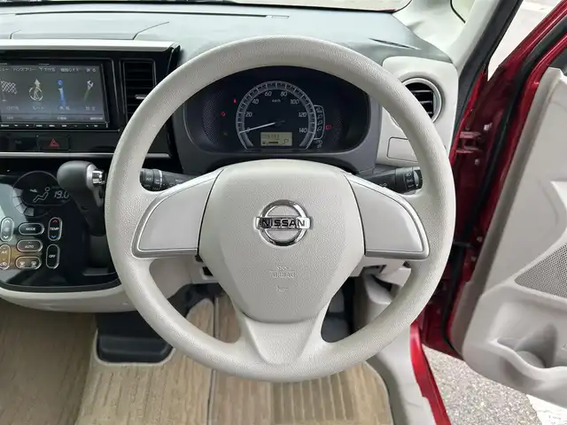 日産 デイズ ルークス X 和歌山県 2018(平30)年 2.7万km スパークリングレッドM 社外ナビ（CN-E300D）/ワンセグTV/（BT/CD）/全方位カメラ/エマージェンシーブレーキ/横滑り防止/ABS/片側パワースライド/ETC/後席サーキュレーター/後席サンシェード/プッシュスタート/電格ミラー/ドアバイザー/アイドリングストップ/ハロゲンヘッドライト/ヘッドライトレベライザー