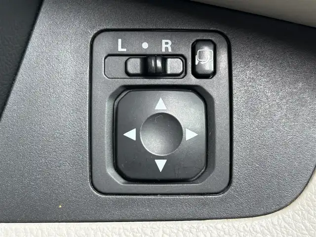 日産 デイズ ルークス X 和歌山県 2018(平30)年 2.7万km スパークリングレッドM 社外ナビ（CN-E300D）/ワンセグTV/（BT/CD）/全方位カメラ/エマージェンシーブレーキ/横滑り防止/ABS/片側パワースライド/ETC/後席サーキュレーター/後席サンシェード/プッシュスタート/電格ミラー/ドアバイザー/アイドリングストップ/ハロゲンヘッドライト/ヘッドライトレベライザー