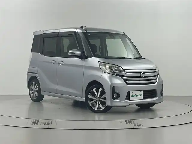 日産 デイズ ルークス ハイウェイスターX Gパッケージ 埼玉県 2015(平27)年 4.6万km クールシルバー アラウンドビューモニター/社外メモリナビ(型式：AVIC-MRZ02)/CD/ワンセグ/前後ドライブレコーダー/両側パワースライドドア/純正フロアマット/プッシュスタート/スマートキー/スペアキー１本/保証書・取説