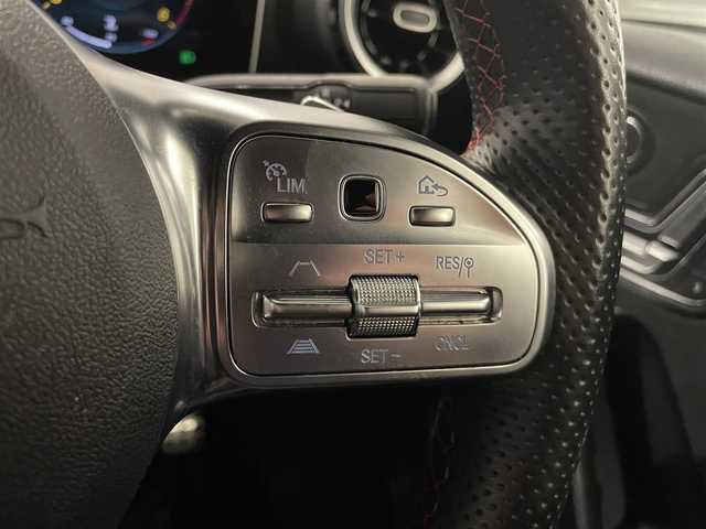 メルセデス・ベンツ Ｍ・ベンツ Ａ２００ｄ AMGライン 静岡県 2019(令1)年 4.8万km イリジウムシルバー ＡＣＣ　ＬＫＡ　ＢＳＭ　/ナビ　ＴＶ　/Ｂカメラ　ｂｌｕｅｔｏｏｔｈ　ＵＳＢ　/ハーフレザー　/シートヒーター　/マッサージシート　/ＬＥＤヘッドライト　/ロードサインアシスト　/無線充電　/自動パーキング　/コーナーセンサー　/ラゲッジマット/スペアキーあり