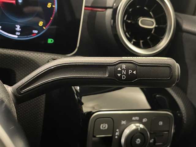 メルセデス・ベンツ Ｍ・ベンツ Ａ２００ｄ AMGライン 静岡県 2019(令1)年 4.8万km イリジウムシルバー ＡＣＣ　ＬＫＡ　ＢＳＭ　/ナビ　ＴＶ　/Ｂカメラ　ｂｌｕｅｔｏｏｔｈ　ＵＳＢ　/ハーフレザー　/シートヒーター　/マッサージシート　/ＬＥＤヘッドライト　/ロードサインアシスト　/無線充電　/自動パーキング　/コーナーセンサー　/ラゲッジマット/スペアキーあり