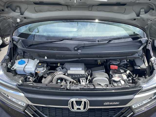 ホンダ Ｎ ＢＯＸ G L ターボ ホンダセンシング 岩手県 2020(令2)年 3.8万km プレミアムブラキッシュパール 社外メモリナビ　/ＡＭ／ＦＭ／Ｂｌｕｅｔｏｏｔｈ／ＣＤ／ＤＶＤ/フルセグＴＶ/両側パワースライドドア　/ホンダセンシング　/レーダークルーズコントロール/パドルシフト/横滑り防止装置/後席モニター　/バックカメラ　　/ＬＥＤヘッドライト　　/ビルトインＥＴＣ　/前席シートヒーター/シーケンシャルウィンカー/ドアミラーヒーター/純正フロアマット/エンジンスターター一体型スマートキー/ワンオーナー/ハーフレザーシート