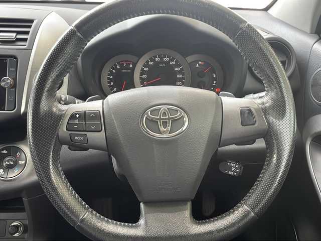 トヨタ ヴァンガード 240S Sパッケージ 高知県 2013(平25)年 12.7万km ブラック 純正ナビ/(Bluetooth/CD/SD/DVD/フルセグ)/バックカメラ/ETC/クルーズコントロール/オートライト/ハロゲンヘッドライト/フォグランプ/プッシュスタート/スマートキー/スペアキー1本/純正フロアマット/純正ドアバイザー/MTモード付AT/パドルシフト/横滑り防止装置/ダウンヒルアシストコントロール
