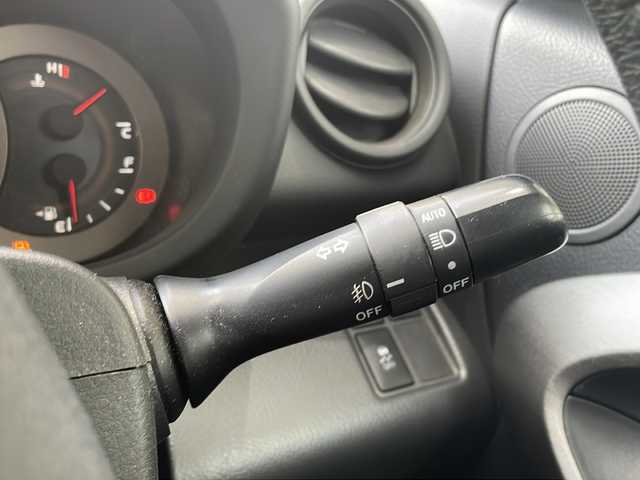 トヨタ ヴァンガード 240S Sパッケージ 高知県 2013(平25)年 12.7万km ブラック 純正ナビ/(Bluetooth/CD/SD/DVD/フルセグ)/バックカメラ/ETC/クルーズコントロール/オートライト/ハロゲンヘッドライト/フォグランプ/プッシュスタート/スマートキー/スペアキー1本/純正フロアマット/純正ドアバイザー/MTモード付AT/パドルシフト/横滑り防止装置/ダウンヒルアシストコントロール